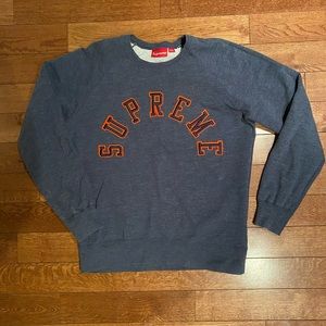 Supreme sweatshirt